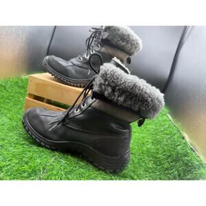 UGG- Winter Boots- Black with Fur - Size 8W